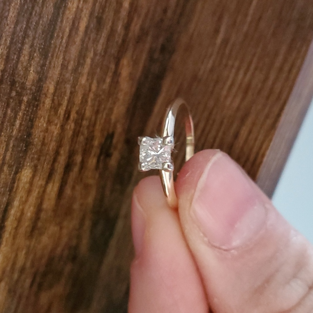 Genuine Diamond & Gold Ring